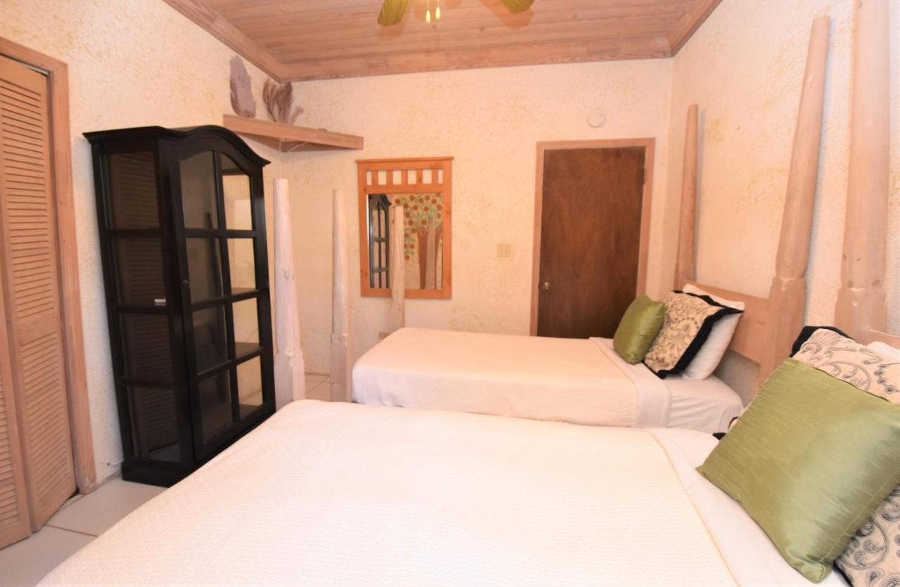 The Sugar Apple Lodging Dunmore Town المظهر الخارجي الصورة