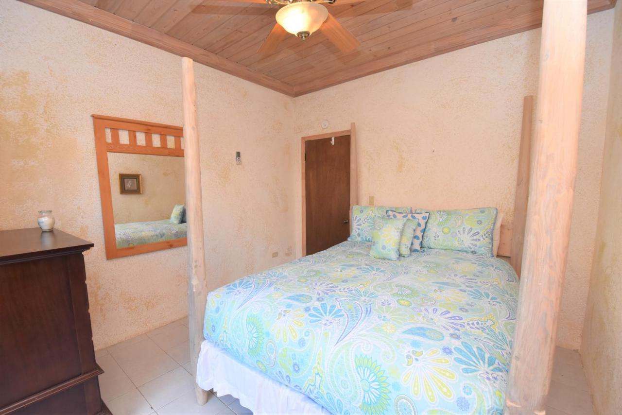 The Sugar Apple Lodging Dunmore Town المظهر الخارجي الصورة